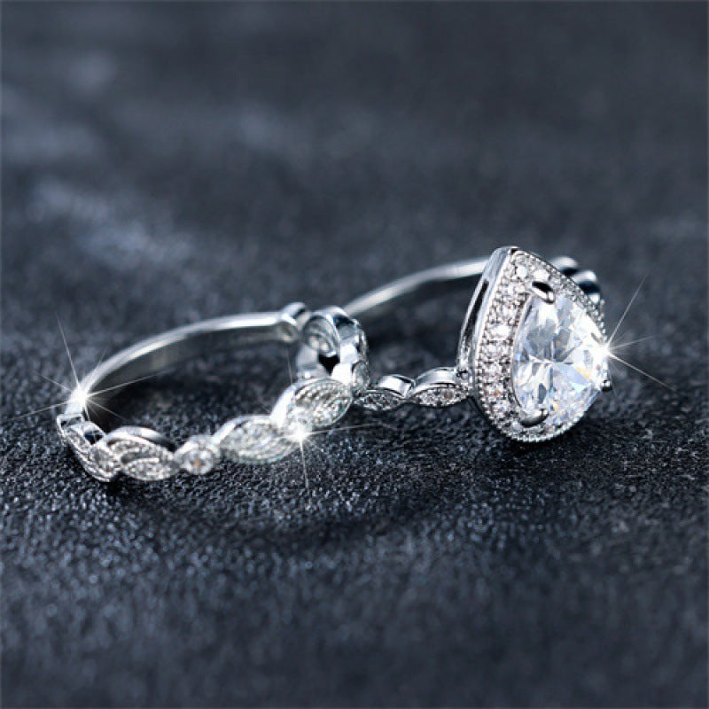 Luxury Water Drop Shape Ring