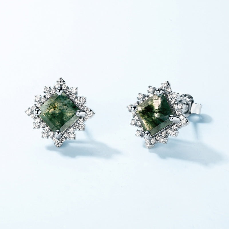 Light Luxury Green Earrings