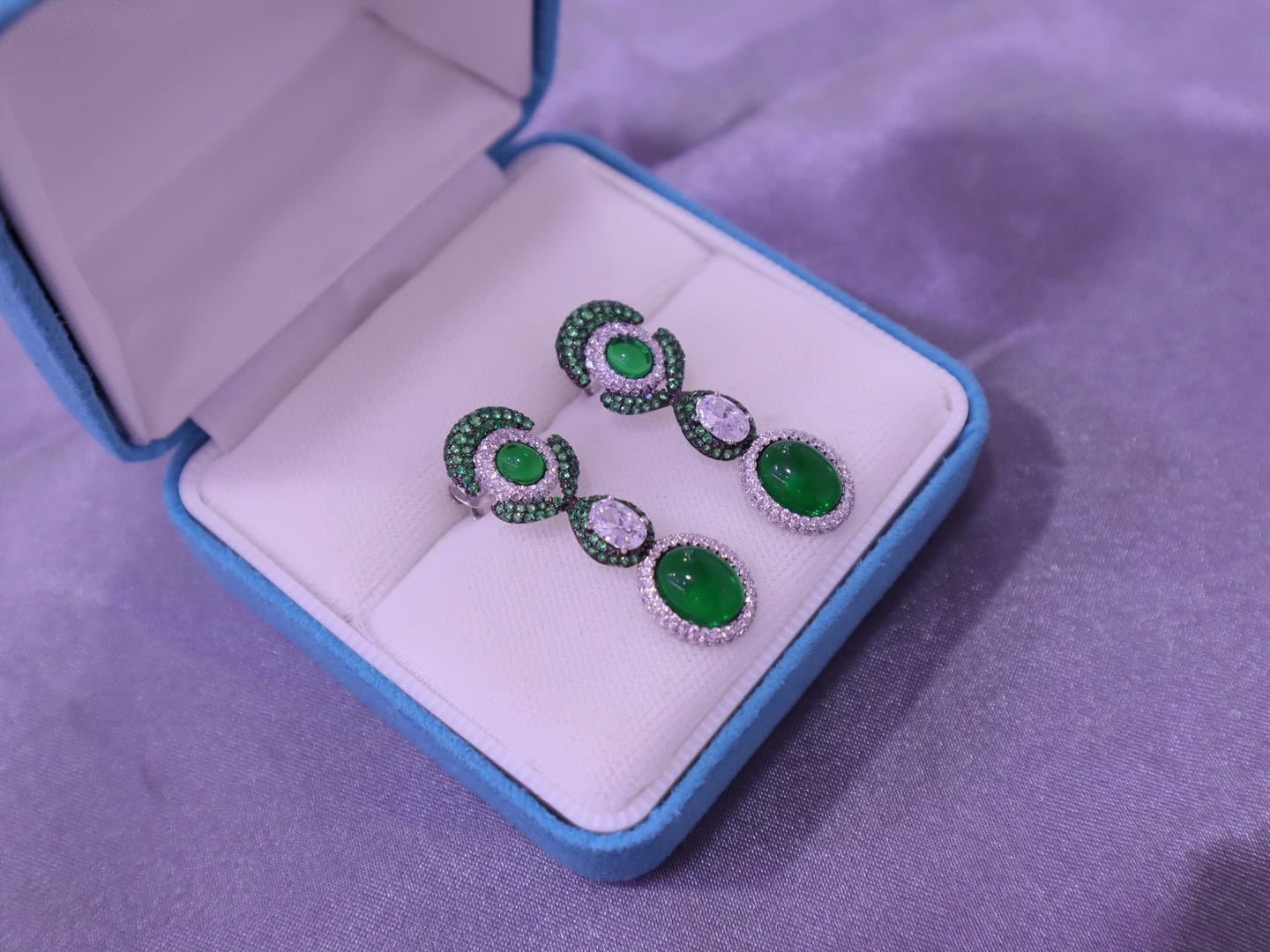 Fashion Versatile Emerald Earrings