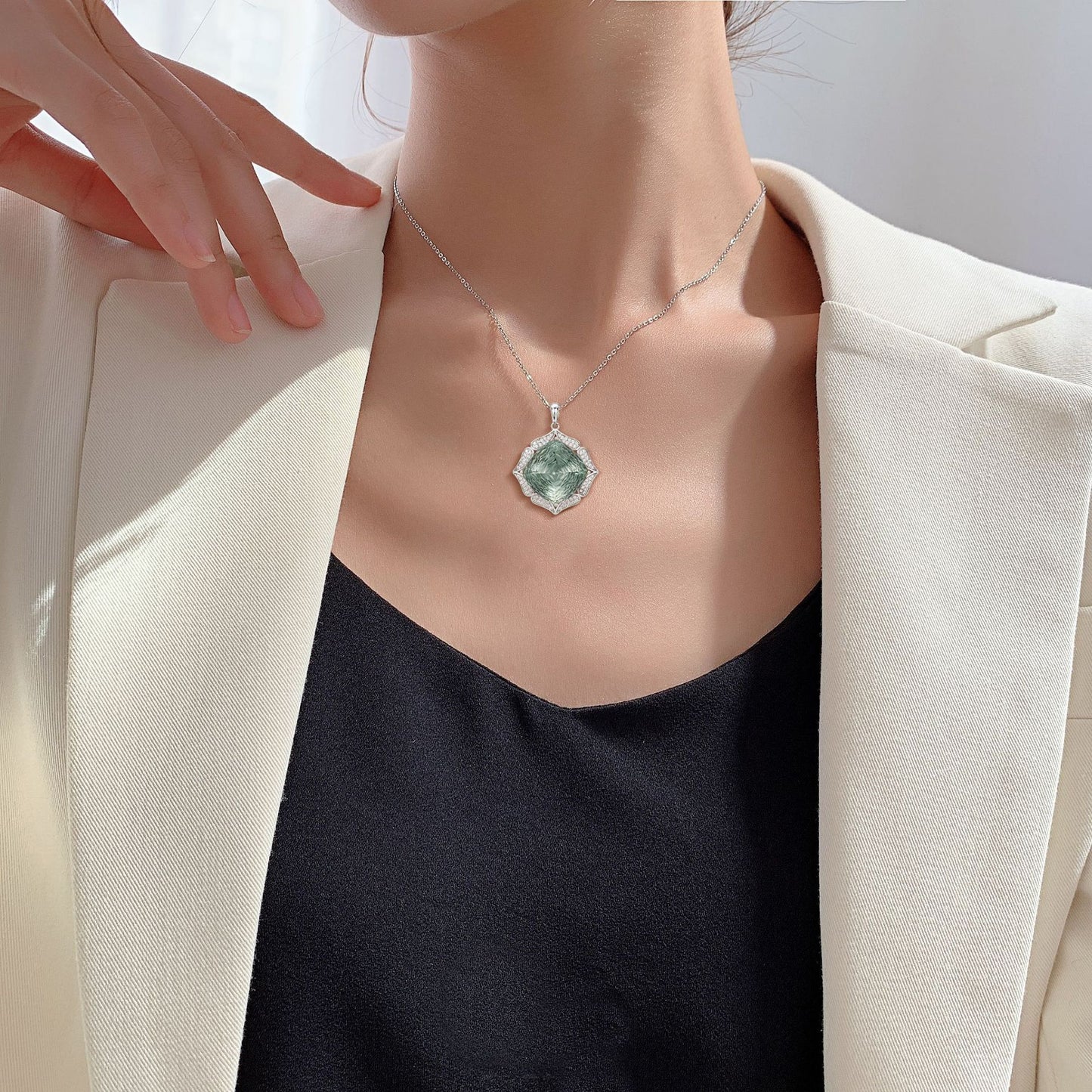 Luxury  S925 Silver Set Large Natural Green Crystal Pendant